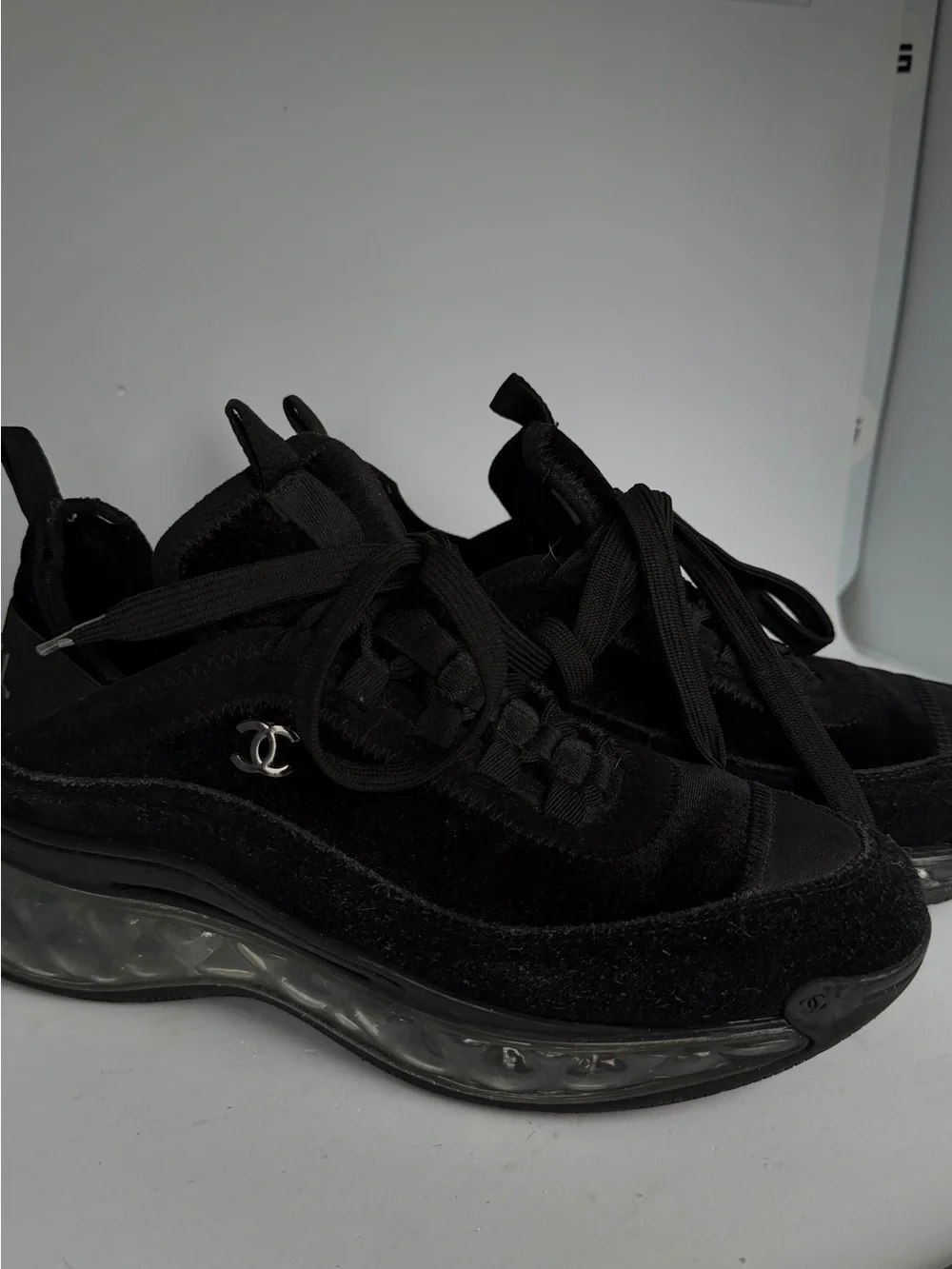 Authentic Chanel CC logo black suede bubble sole sneakers - Picture 1 of 3